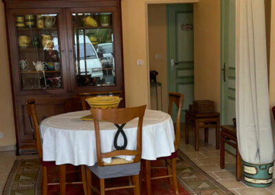 Salle à manger gîte les noisetiers auvergne